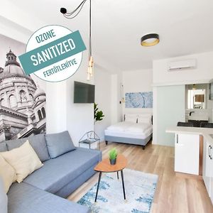 Luxury Apartment By Hi5 - Regiposta